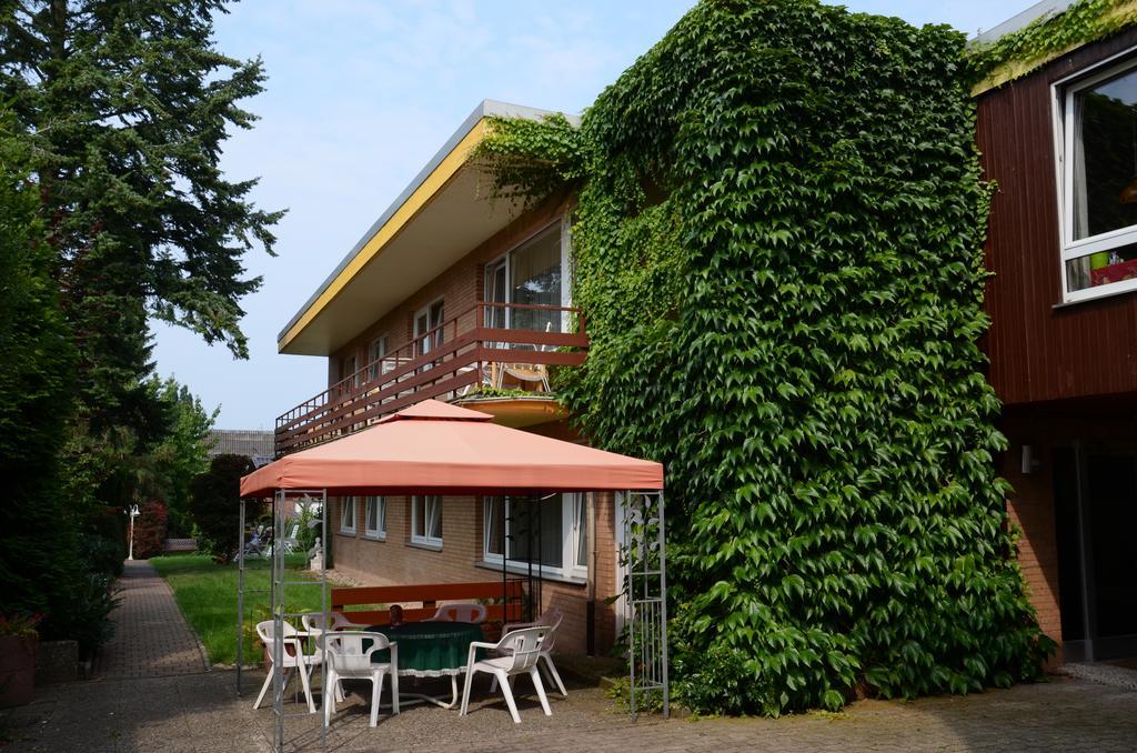 Haus Charlotte Hotel Bad Nenndorf Kültér fotó
